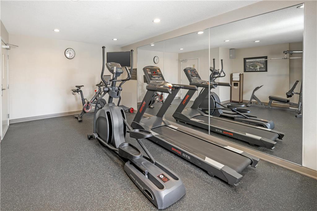 Best Western Plus Twin View Inn & Suites - photo 11