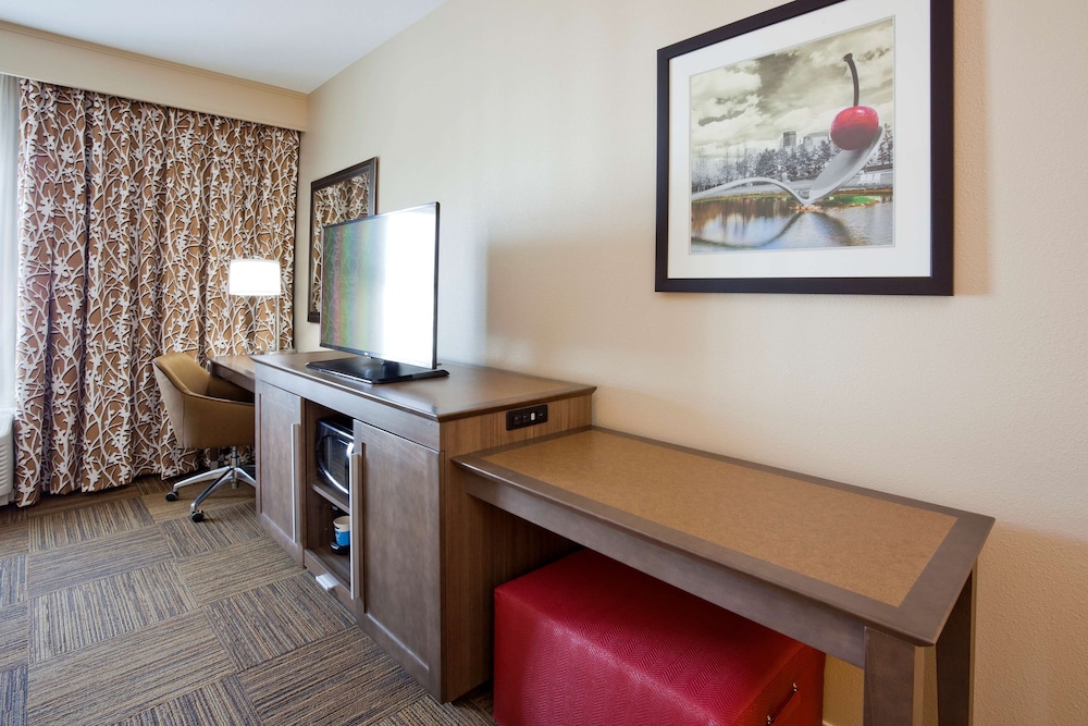 Hampton Inn Minneapolis Bloomington West - photo 11