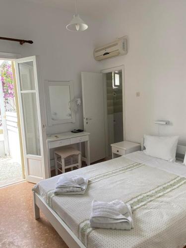 Korali Hotel — Antiparos — photo 2