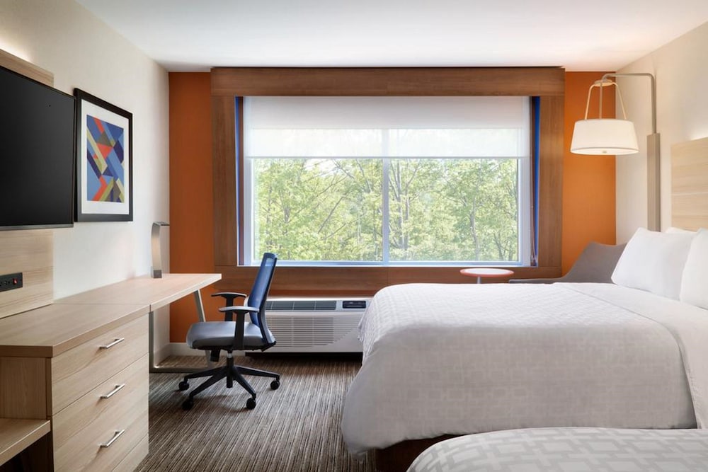 Holiday Inn Express & Suites Canon City - photo 3