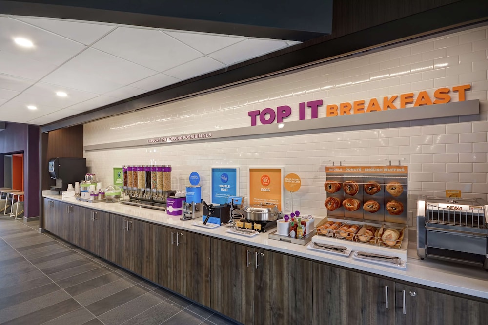 Tru by Hilton Beavercreek Dayton - photo 25