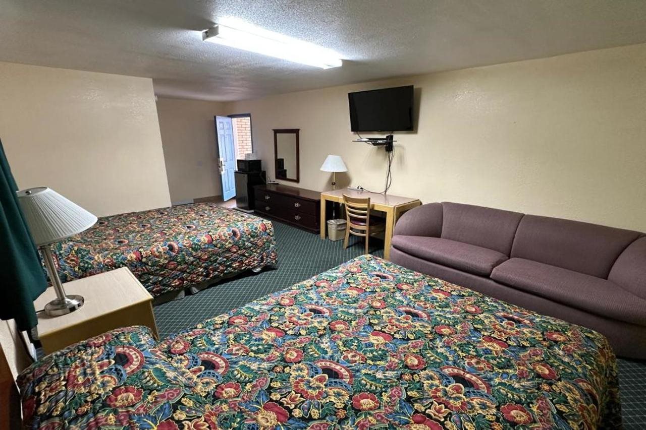Longhorn Motel Boise City - photo 15