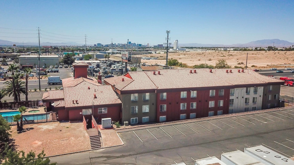 Sunrise Inn Hotel - photo 71
