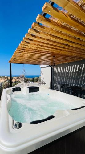 Filimena Villa — 4-Star Luxury Hotel in Agios Vasileios, Greece