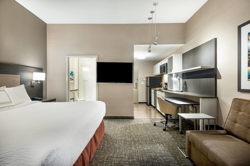 TownePlace Suites by Marriott Whitefish Kalispell - photo 13