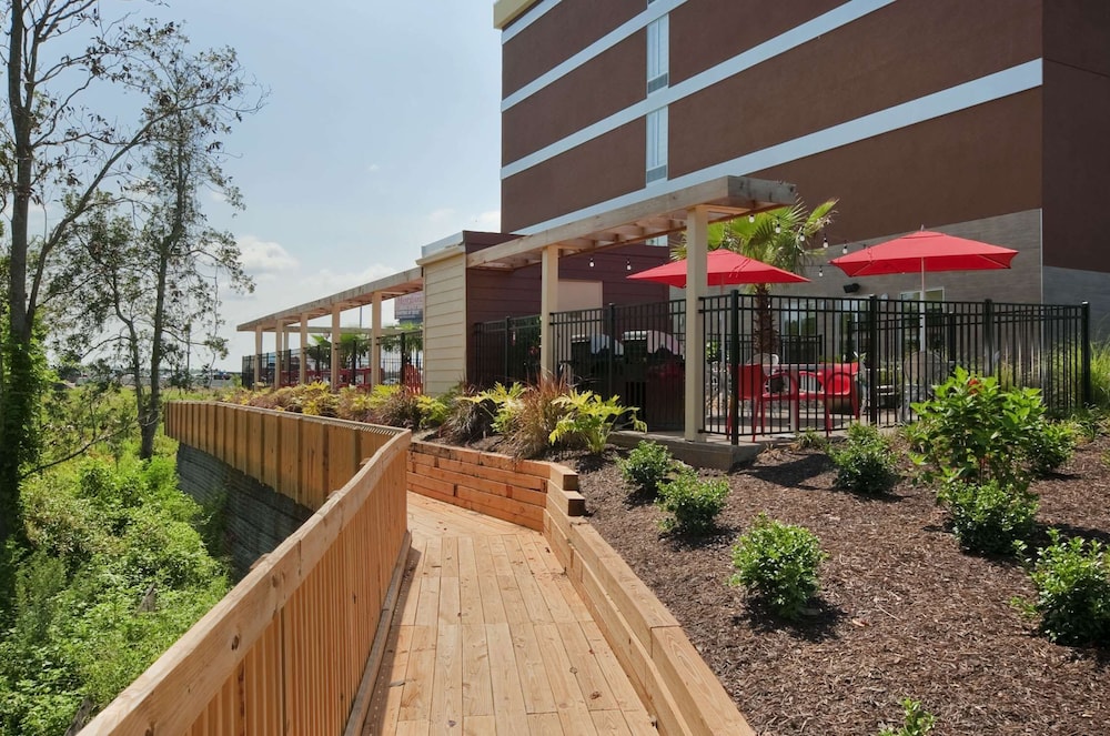 Home2 Suites by Hilton Biloxi North D'Iberville - photo 26