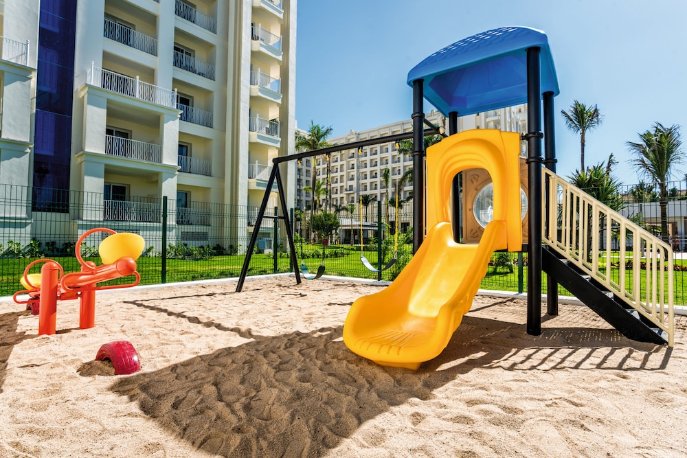 Children's play area - outdoor