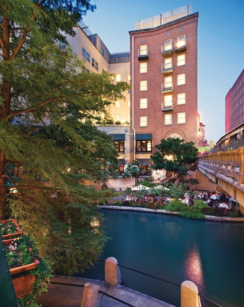 Club Wyndham Riverside Suites - photo 20