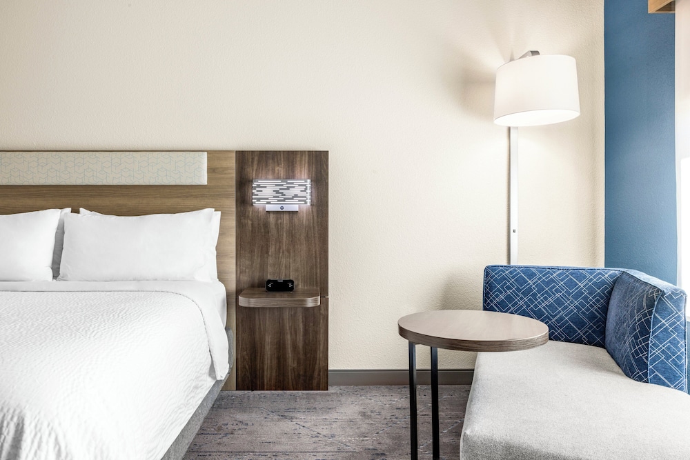 Holiday Inn Express & Suites Phoenix West Tolleson by IHG - photo 20