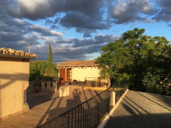 Finca Son Estrany - carbon neutral hotel in Llucmajor