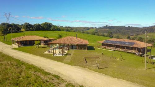 Fazenda com Piscina Termica — hotel in Palmeira