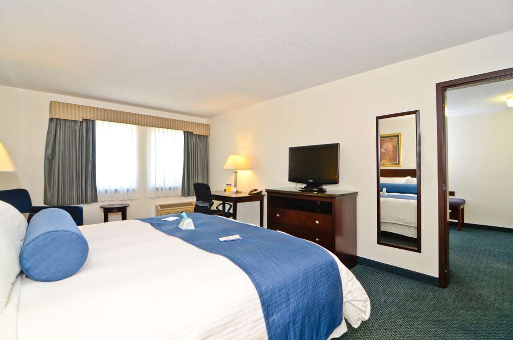 Best Western Gas City - photo 17