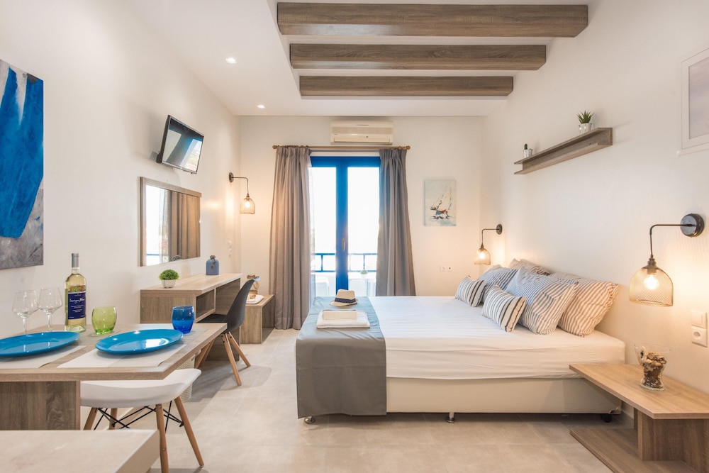 Mikes Beach Lux - last minute hotel in Hersonissos