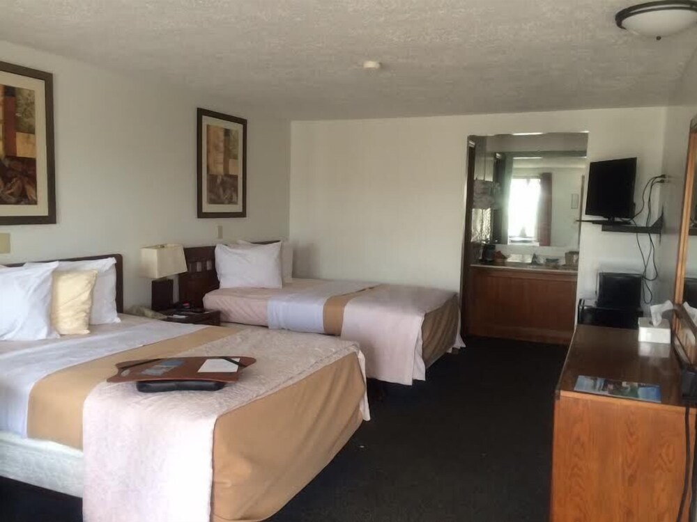 Deer Creek Motel - photo 9