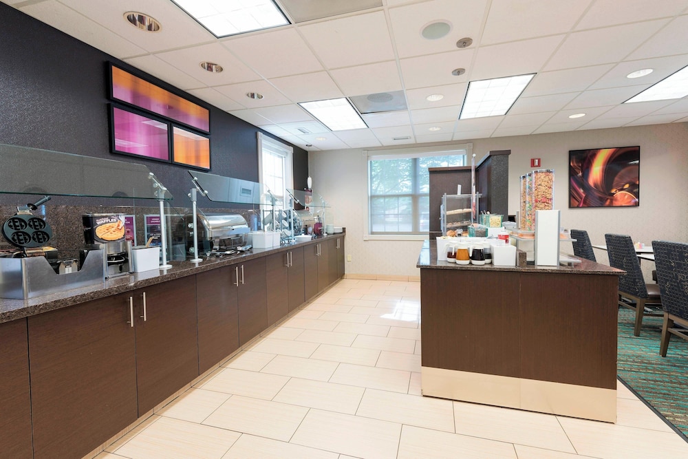 Residence Inn By Marriott Grand Rapids West - photo 35
