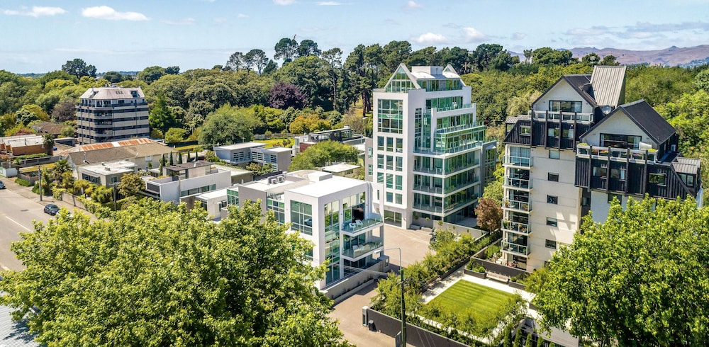 The Carlton Apartments — 4-Star Luxury Hotel in Christchurch, New Zealand
