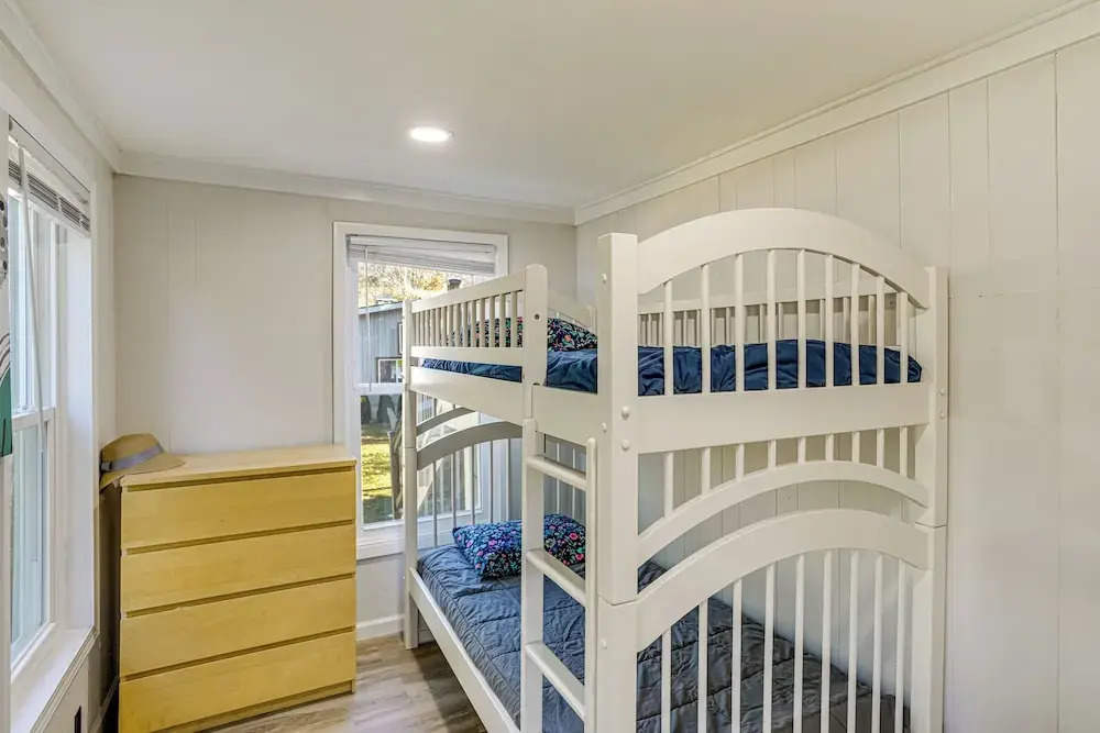 Retreat with Deck and Grill 1 Mi to Hunter Mtn Resort - featured photo