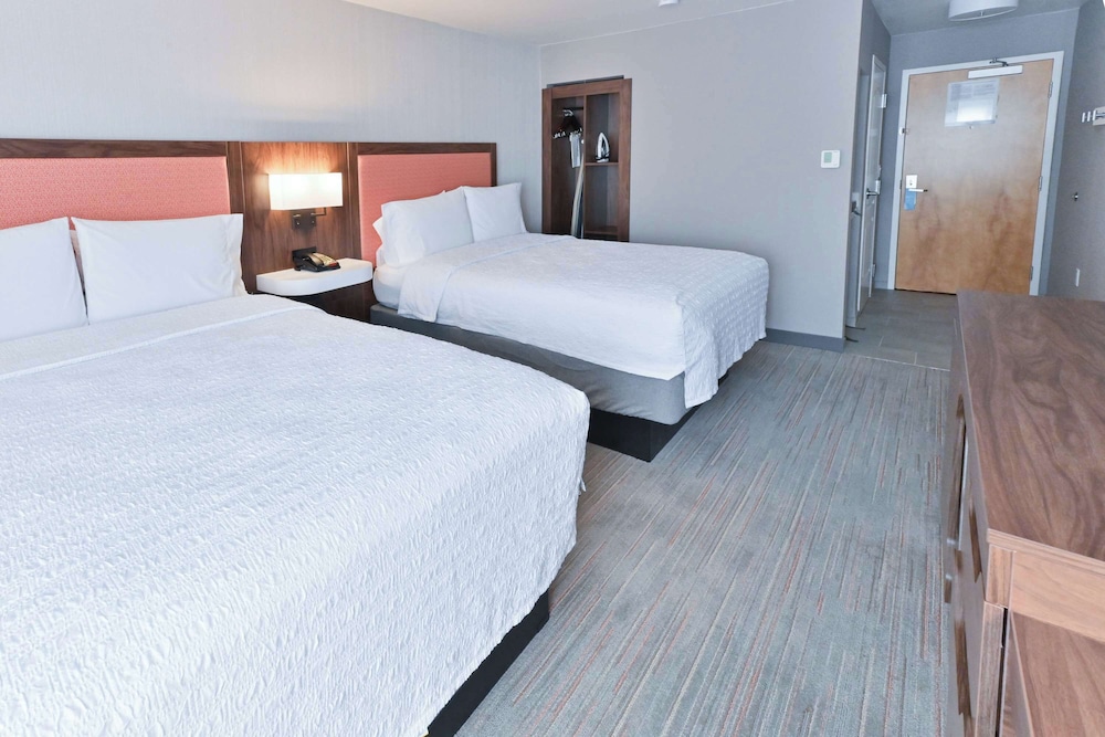 Hampton Inn Fremont - photo 7