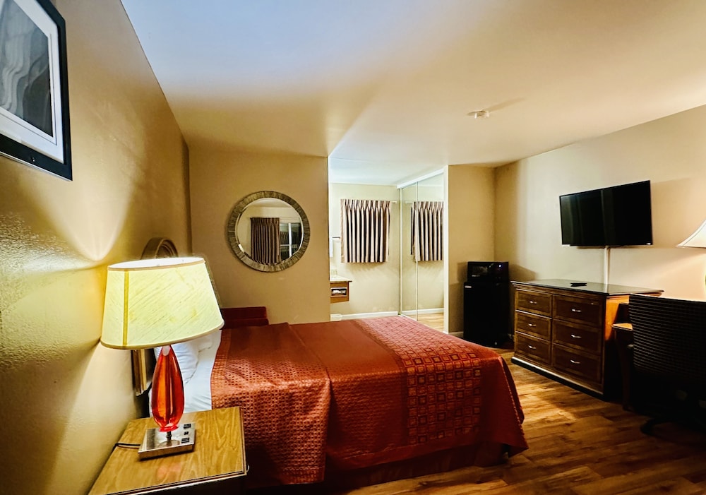 Franciscan Inn - photo 10