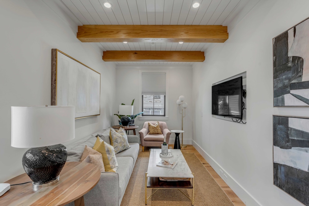 The Palmetto House - photo 38