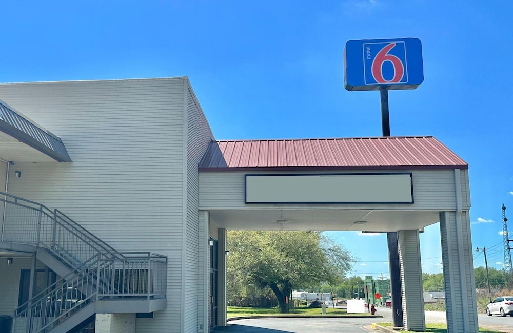 Motel 6 Forrest City Ar — Forrest
