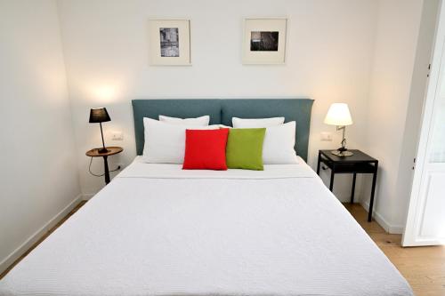 At Home Colosseo — 4-Star Luxury Hotel in Rome, Italy