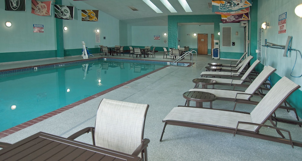 Quality Inn Stadium Area Green Bay Stadium - photo 15