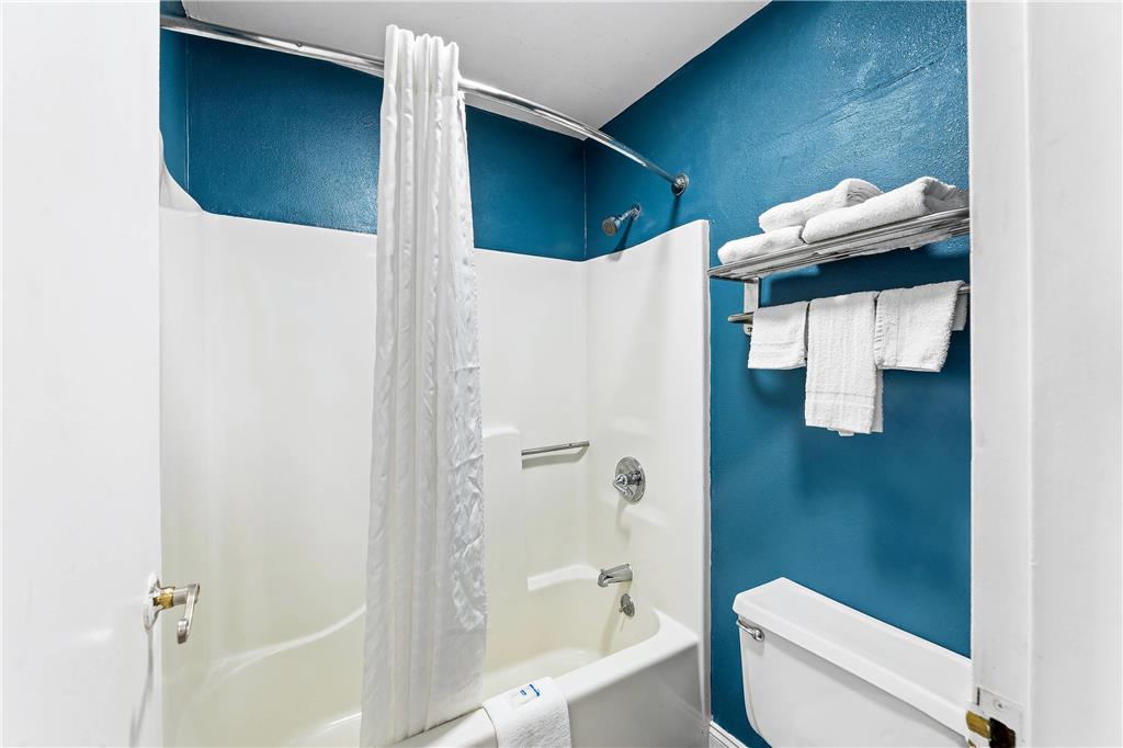 Rodeway Inn West Memphis AR - photo 17