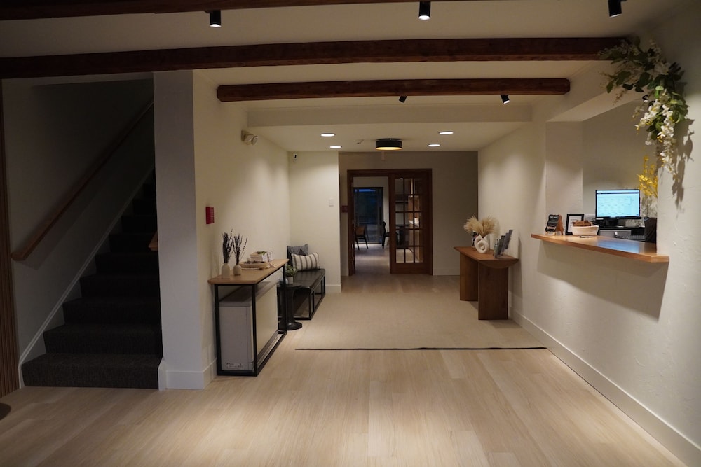 Hotel Vienna - photo 2