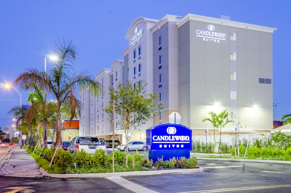 Candlewood Suites Miami Intl Airport 36th St by IHG - photo 42