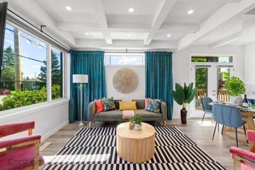 Urban Jungle Getaway AirCon 10min to DT & WEM in Edmonton, Canada