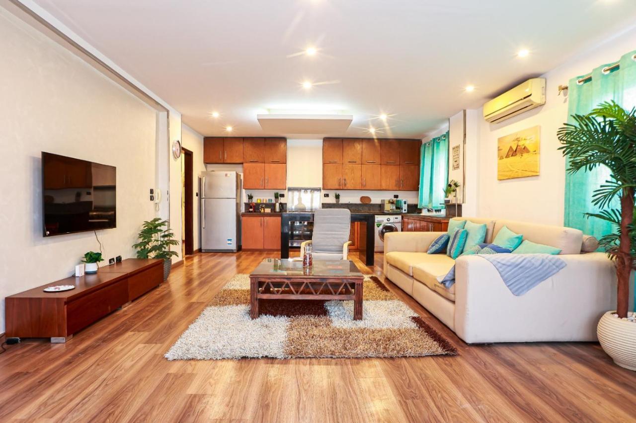 Luxurious apartment with terrace in New Cairo — 4-Star Luxury Hotel in Cairo, Egypt