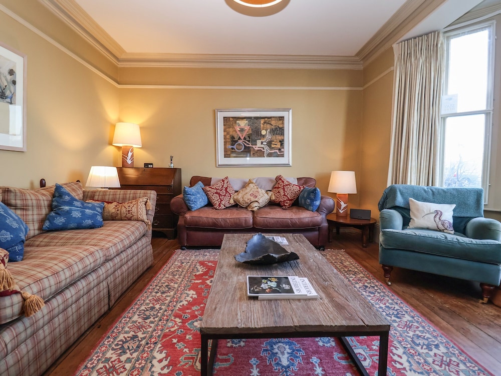 11a Market Cross Place — 4-Star Luxury Hotel in Aldeburgh, United Kingdom