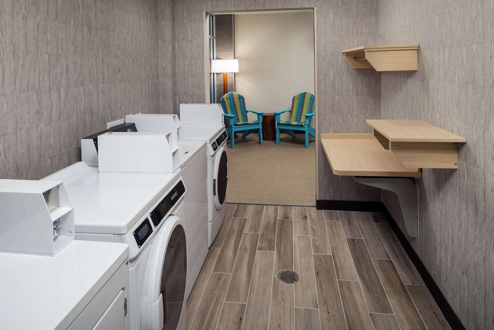 Home2 Suites By Hilton Wilmington Medical Park Downtown - photo 17