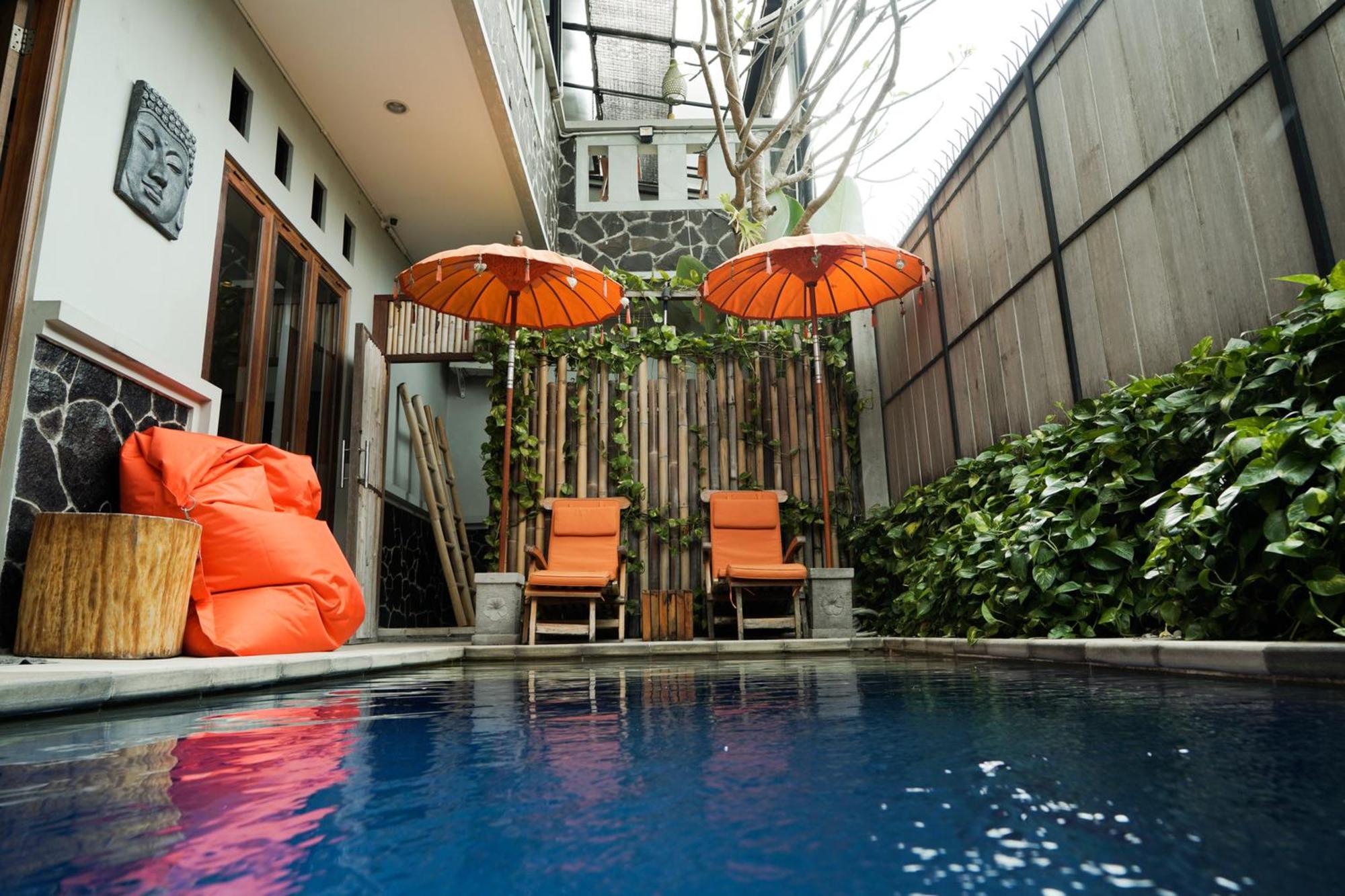 Villa Jogja Tropical — 4-Star Luxury Hotel in Yogyakarta, Indonesia