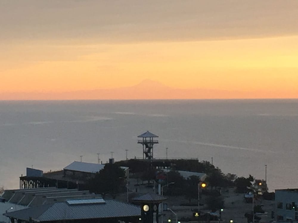 Port Angeles Inn - photo 2