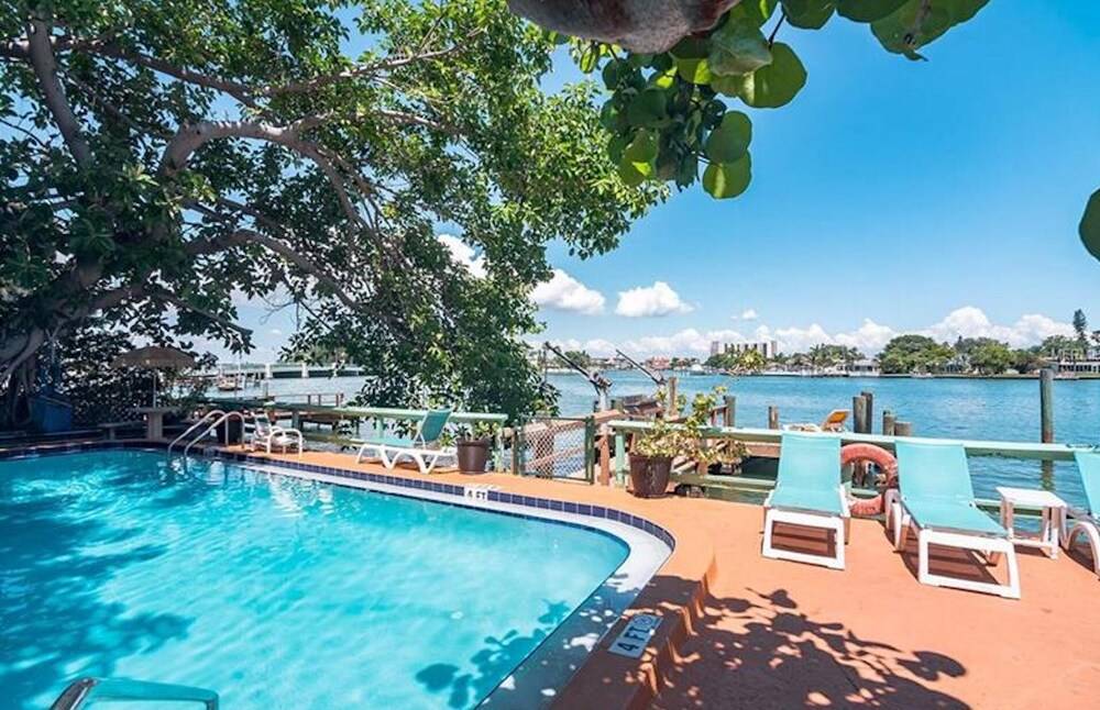 Whispers Resort By Affordable Beach Condos - photo 65