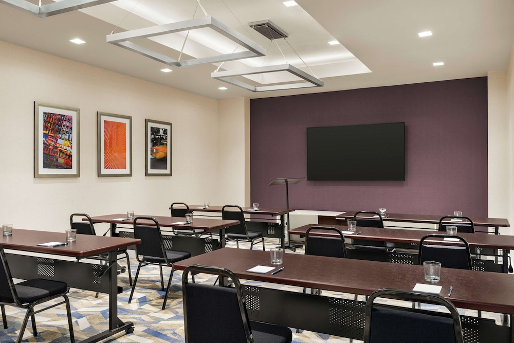 Homewood Suites New York Midtown Manhattan Times Square - photo 50