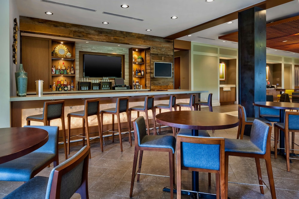 Homewood Suites by Hilton Pittsburgh Downtown - photo 42