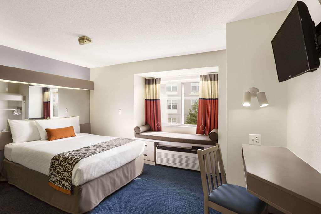 Microtel Inn by Wyndham Louisville East - photo 6