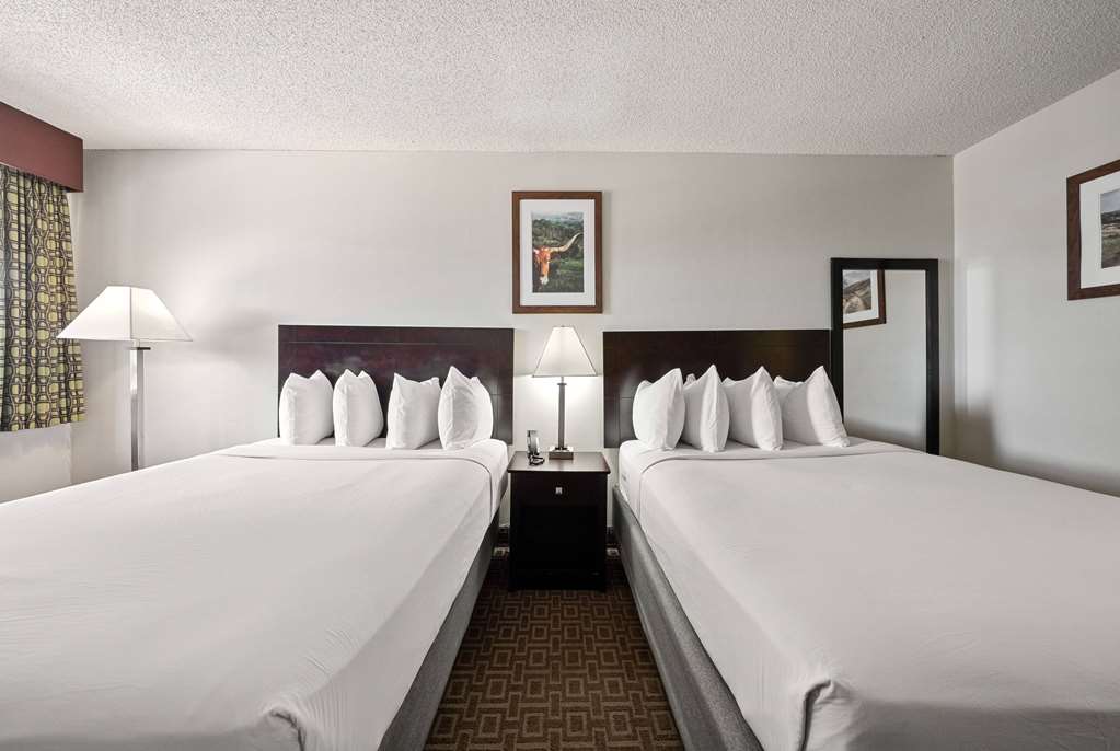 Days Inn by Wyndham Round Rock - photo 16