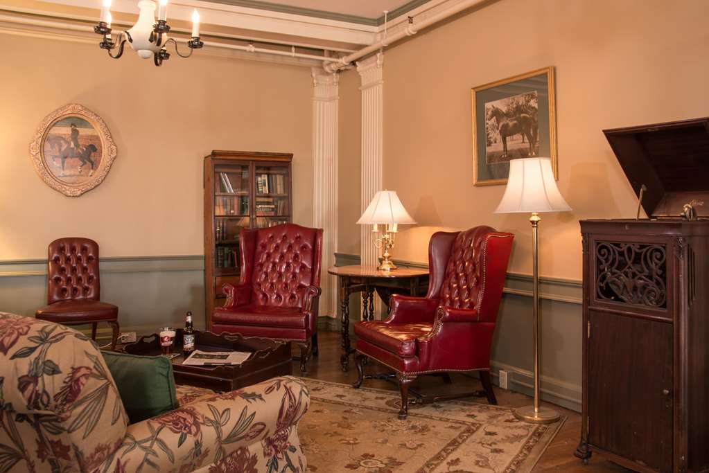 Middlebury Inn - photo 30