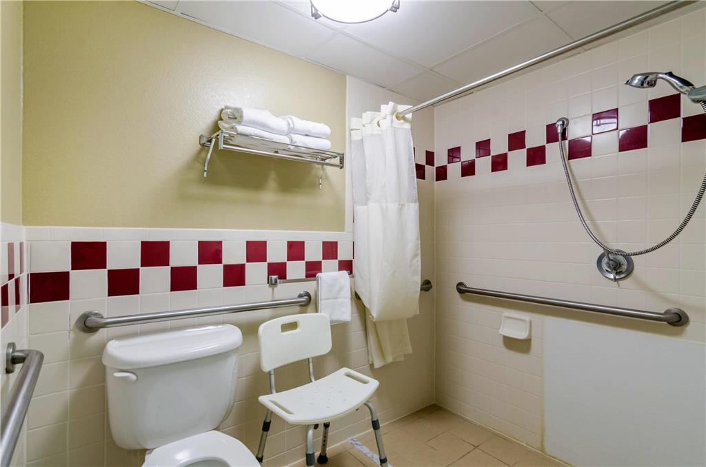 Rodeway Inn Hesston KS - photo 27
