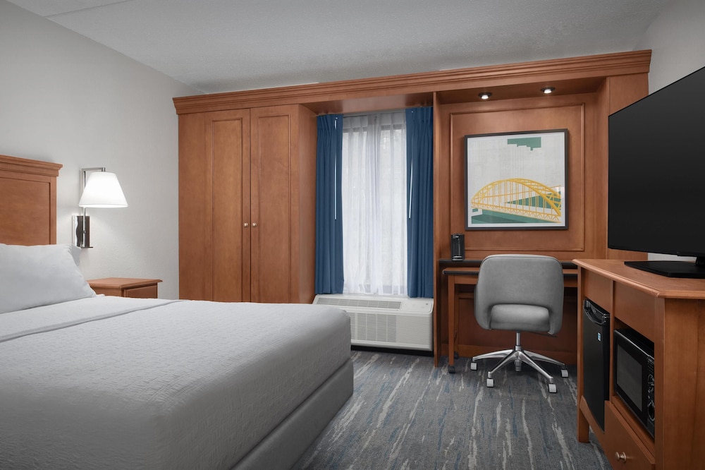 Hampton Inn Pittsburgh Greentree - photo 8