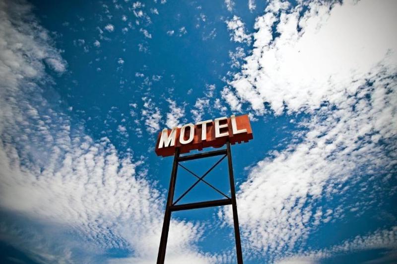 Celilo Inn - photo 10