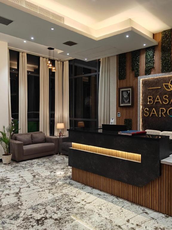 Hotel Basant Sarovar in Mathura, India