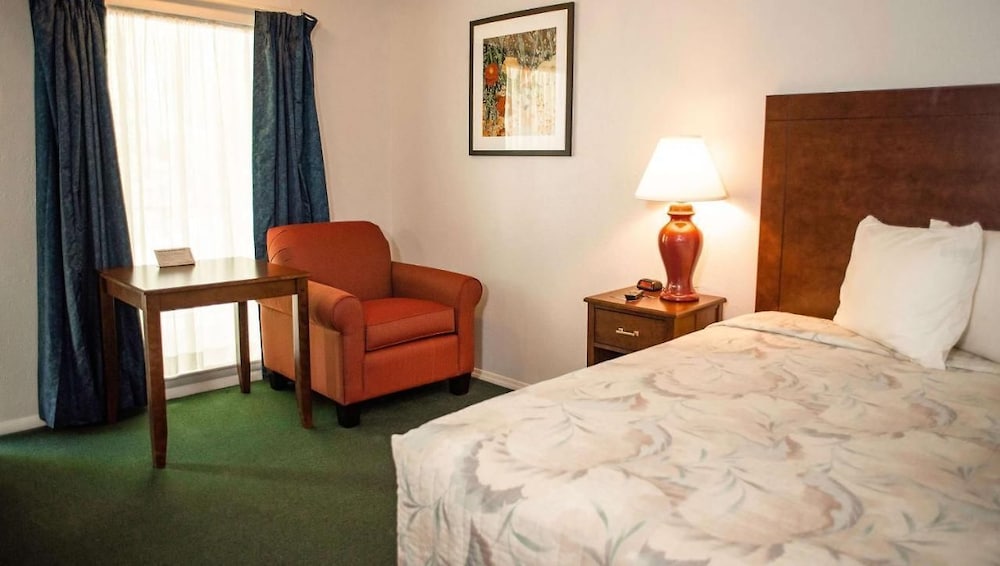 Wayfarer Inn Woodward - photo 21