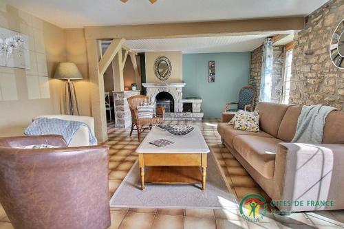 2 Route De L'huitre — hotel in Locoal-Mendon