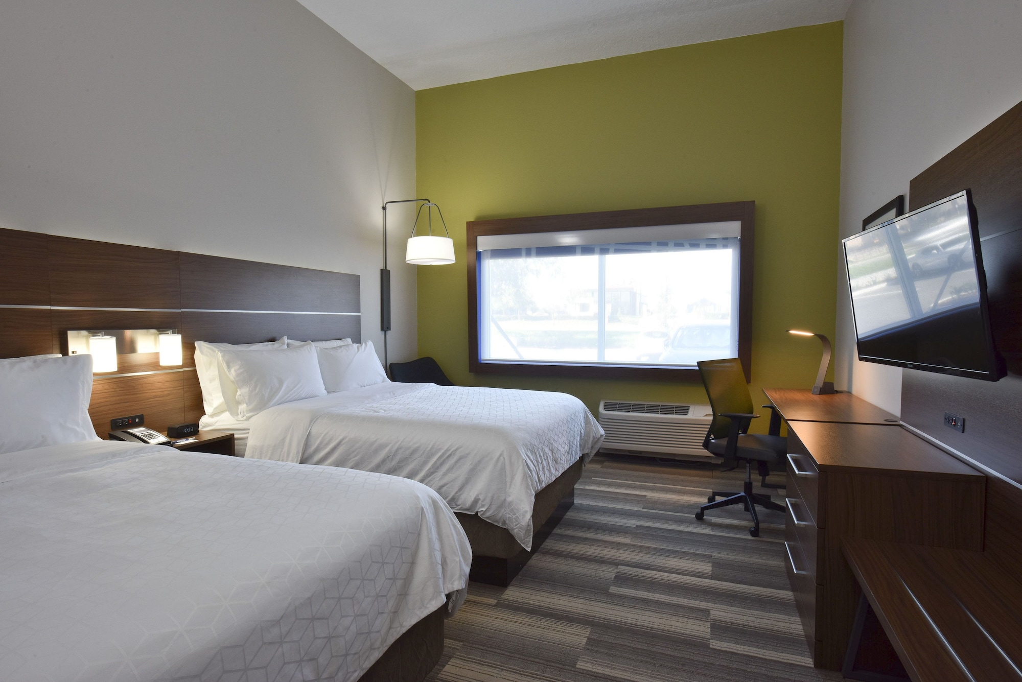 Holiday Inn Express & Suites Orlando Southeast by IHG - photo 3