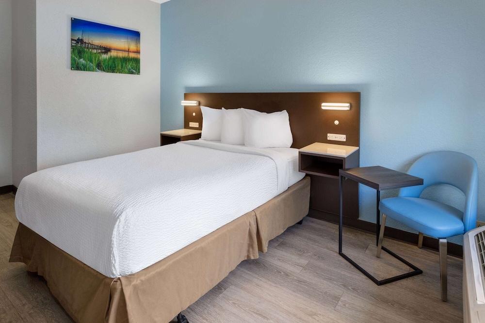 Studio 6 Suites Jacksonville NC - photo 8